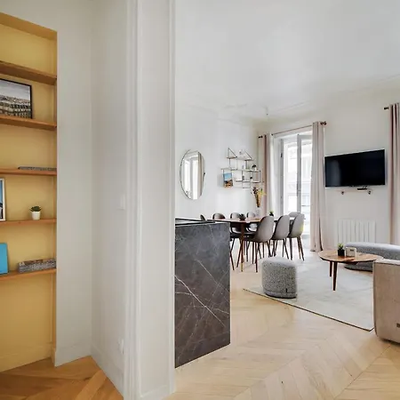 Sublime Quartier Montorgueil Apartment